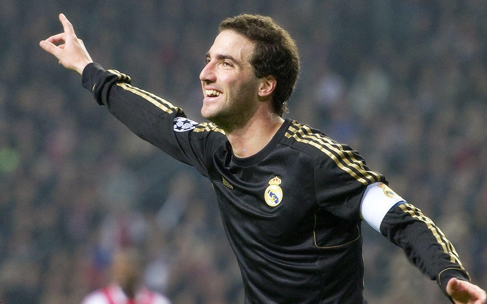 NBA杯12月17日焦点赛事，马刺与尼克斯激战前瞻