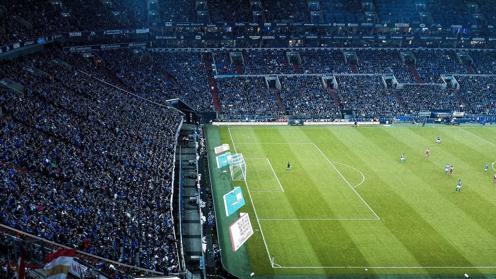 雷迪克剖析球队状态波动 强调持续稳定为竞技核心